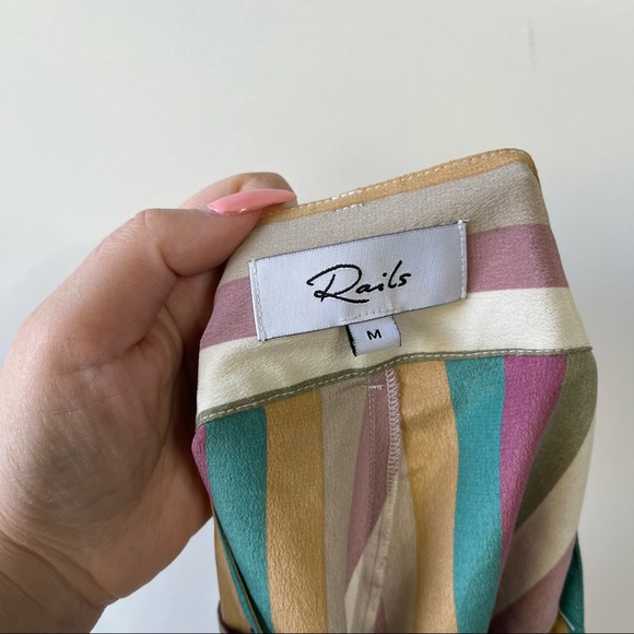 SOLD silk Gigi Farrah flowy rainbow boho striped shorts - Picture 4 of 6